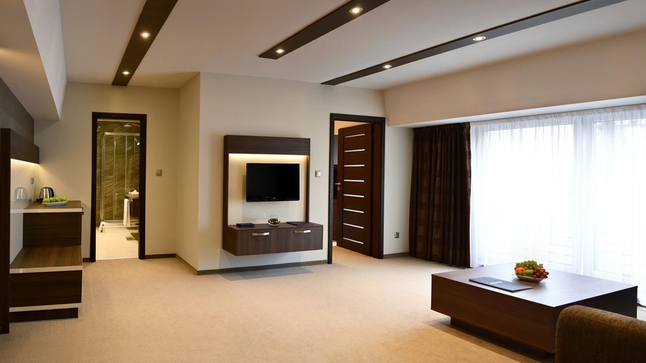 Azul Hotel & Restaurant بارتيزانسكى المظهر الخارجي الصورة
